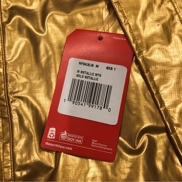 SUPREME x The North Face Gold Metallic Mountain Parka Size Medium NWT - Picture 6 of 16